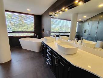 Venta de casa de lujo con piscina y vistas al Valle Central #25-1526 GS