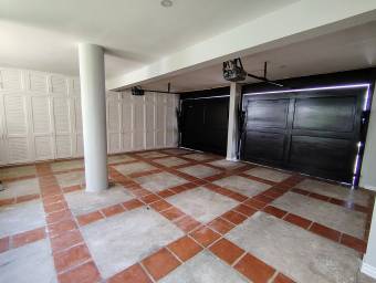 Venta de casa de lujo con piscina y vistas al Valle Central #25-1526 GS