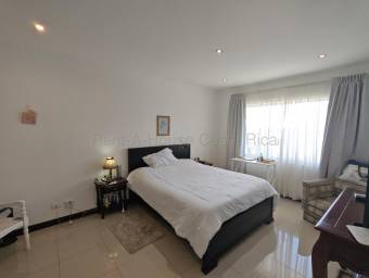Se vende casa en San Vicente Moravia 26-1886