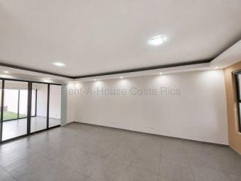 Se vende casa en San Francisco Heredia 27-272