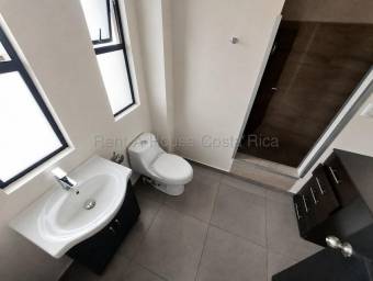 Se vende casa en San Francisco Heredia 27-272