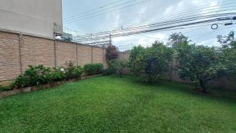 Se vende casa en Mata de Plátano Goicoechea 26-1184 