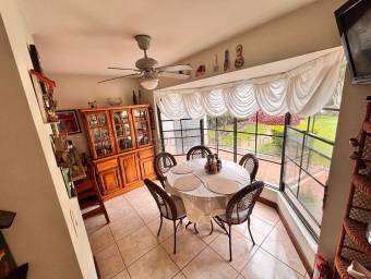 Se vende casa en Pozos Santa Ana 26-1673