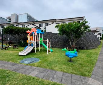 Casa de 2 plantas en venta en condominio en Ulloa de Heredia