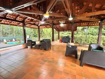 Venta de Apartamento en URUCA-San José. RAH 27-84