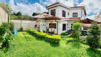 Venta de Casa en Alvarado-Pacayas de Cartago. RAH 27-216