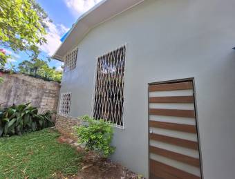 ALQUILER DE CASA EN BRASIL DE MORA 3 HABITACIONES