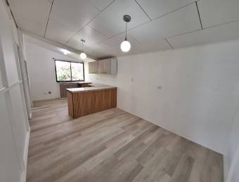 ALQUILER DE CASA EN BRASIL DE MORA 3 HABITACIONES