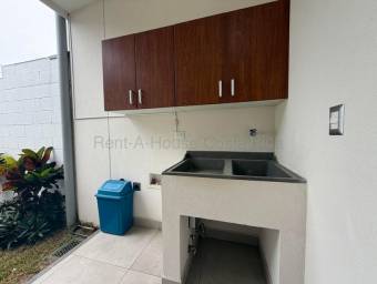 Alquiler de Casa en Escazú-San Rafael. RAH 27-221