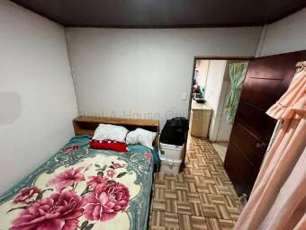 Venta de Casa en El Guarco-Patio de Agua, Cartago. RAH 27-233