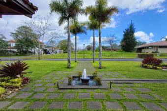 Venta de casa de ultra lujo con vista al campo de golf #26-1500 GS