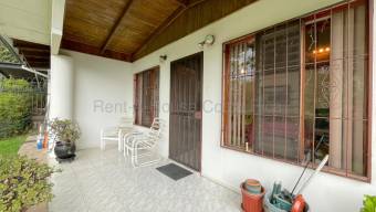Se vende casa en San Rafael Escazú 27-289