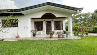 Se vende casa en San Rafael Escazú 27-289