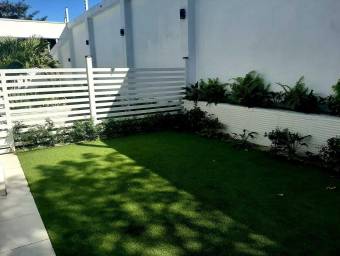 Se vende casa en Escazú Centro 26-175