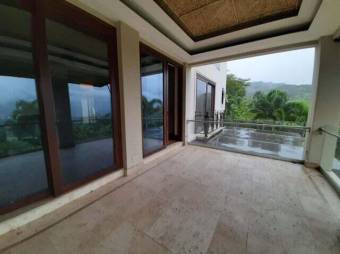 Se vende casa en Pozos Santa Ana 26-1357