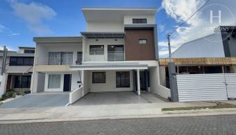 Se Vende Casa para Estrenar en Condominio Distrito San Juan, Tres Ríos 3 Habitaciones y Me