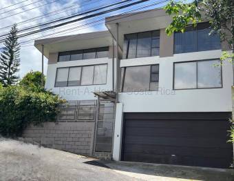 Venta de Elegante Casa con Vista en San Rafael de Heredia #27-223 GS