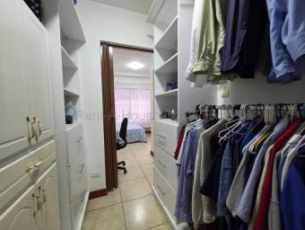 Venta de Apartamento en Condominio en San Diego, Tres Ríos . RAH 27-295 Venta de Apartamento en Condominio en San Diego, Tres Ríos . RAH 27-295