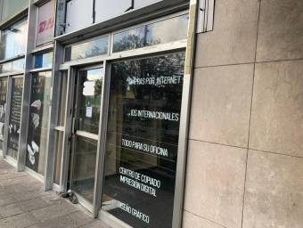 Venta de 2 Locales Comerciales en el Centro de Colón, San José. RAH 27-202, $ 200,000, 2, San José, San José