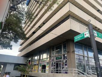 Venta de 2 Locales Comerciales en el Centro de Colón, San José. RAH 27-202, $ 200,000, 2, San José, San José