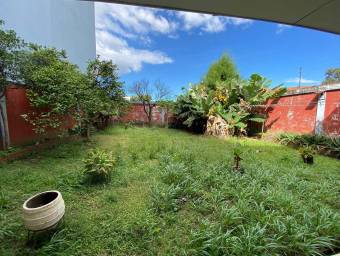 Venta de dos propiedades comerciales con alto potencial de desarrollo #25-1840 GS