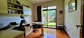 Venta de Casa en Coronado, San José. Cod.CV5446