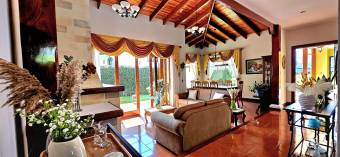 Venta de Casa en Coronado, San José. Cod.CV5446