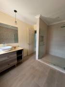 SANTA ANA BRASIL RENTO CASA ₡880.000