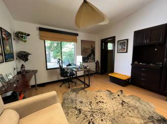 Casa en venta en Escazú cerca Distrito 4
