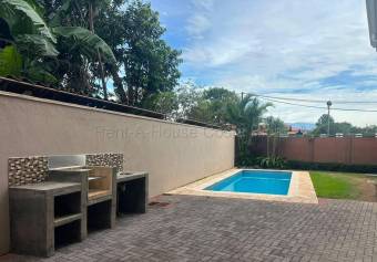 Se alquila apartamento en Pozos Santa Ana 27-297