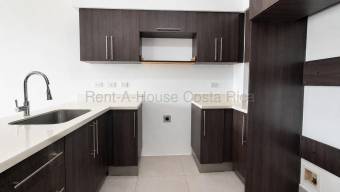 Se alquila apartamento en Rincon de Sabanilla San Pablo 27-296