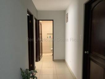 Se vende casa en San Antonio Escazú 26-2166