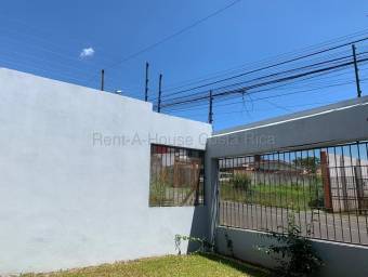 Se vende casa en San Antonio Escazú 26-2166