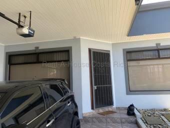 Se vende casa en San Antonio Escazú 26-2166