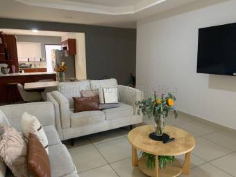 Se vende casa en San Antonio Escazú 26-2166
