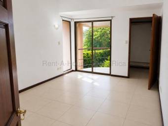 Se alquila casa en Escazú Centro 27-142 Se alquila casa en Escazú Centro 27-142