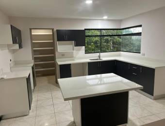 Se Vende Casa en Bello Horizonte, Escazú, San José
