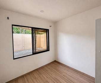 Single-story house with 2 bedrooms for rent in La Guácima, Alajuela Single-story house with 2 bedrooms for rent in La Guácima, Alajuela