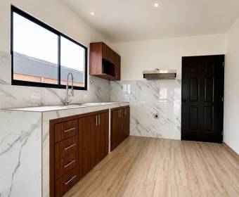 Single-story house with 2 bedrooms for rent in La Guácima, Alajuela Single-story house with 2 bedrooms for rent in La Guácima, Alajuela