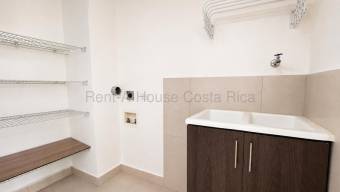 Se alquila apartamento en Rincón de Sabanilla San Pablo 27-296