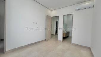Se alquila casa en La Ribera Belén 26-1991