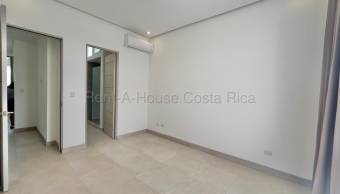 Se alquila casa en La Ribera Belén 26-1991