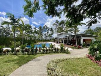 Se vende apartamento en Ulloa Heredia 27-24