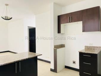 Se vende casa en Ulloa Heredia 26-2246