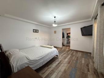 Se vende casa en San Francisco Heredia 27-74