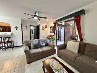 Se vende casa en San Francisco Heredia 27-74