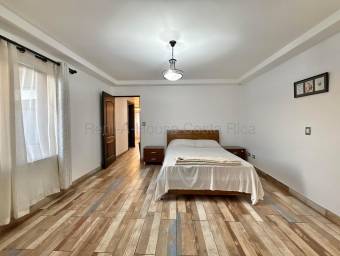 Se vende casa en San Francisco Heredia 27-74