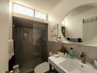 Se vende casa en Rohrmoser San José 25-139