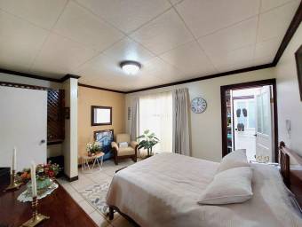 Se vende casa en Rohrmoser San José 25-139