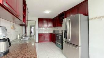 Se alquila apartamento en San Rafael Escazú 27-313